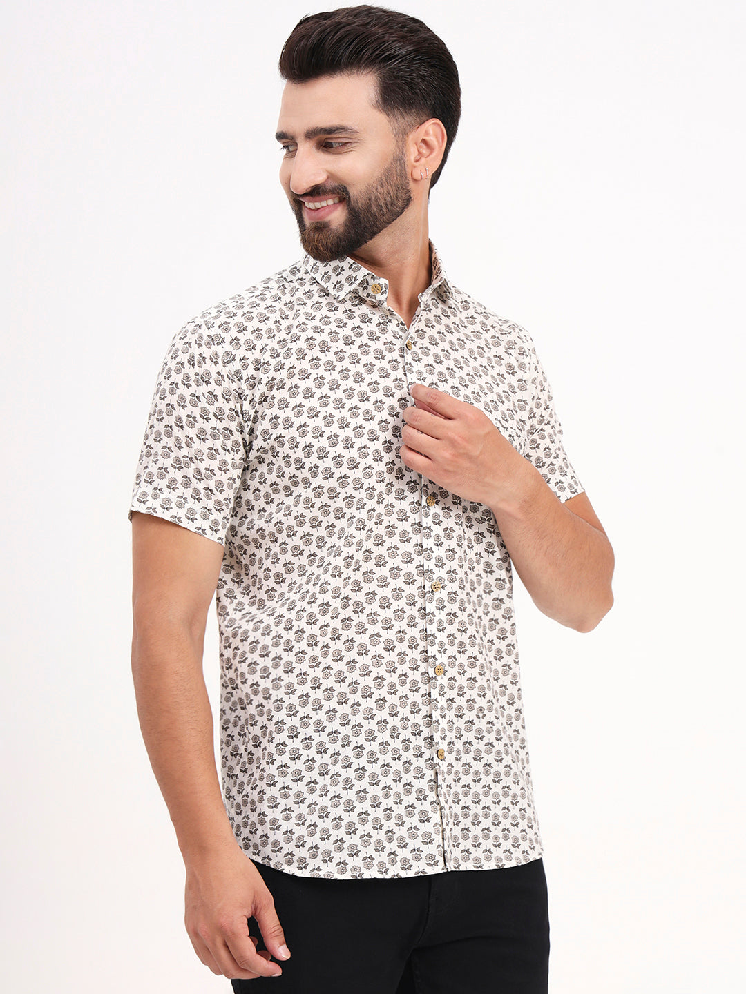 MILLENNIAL MEN White Floral Printed Half Sleeves Shirt