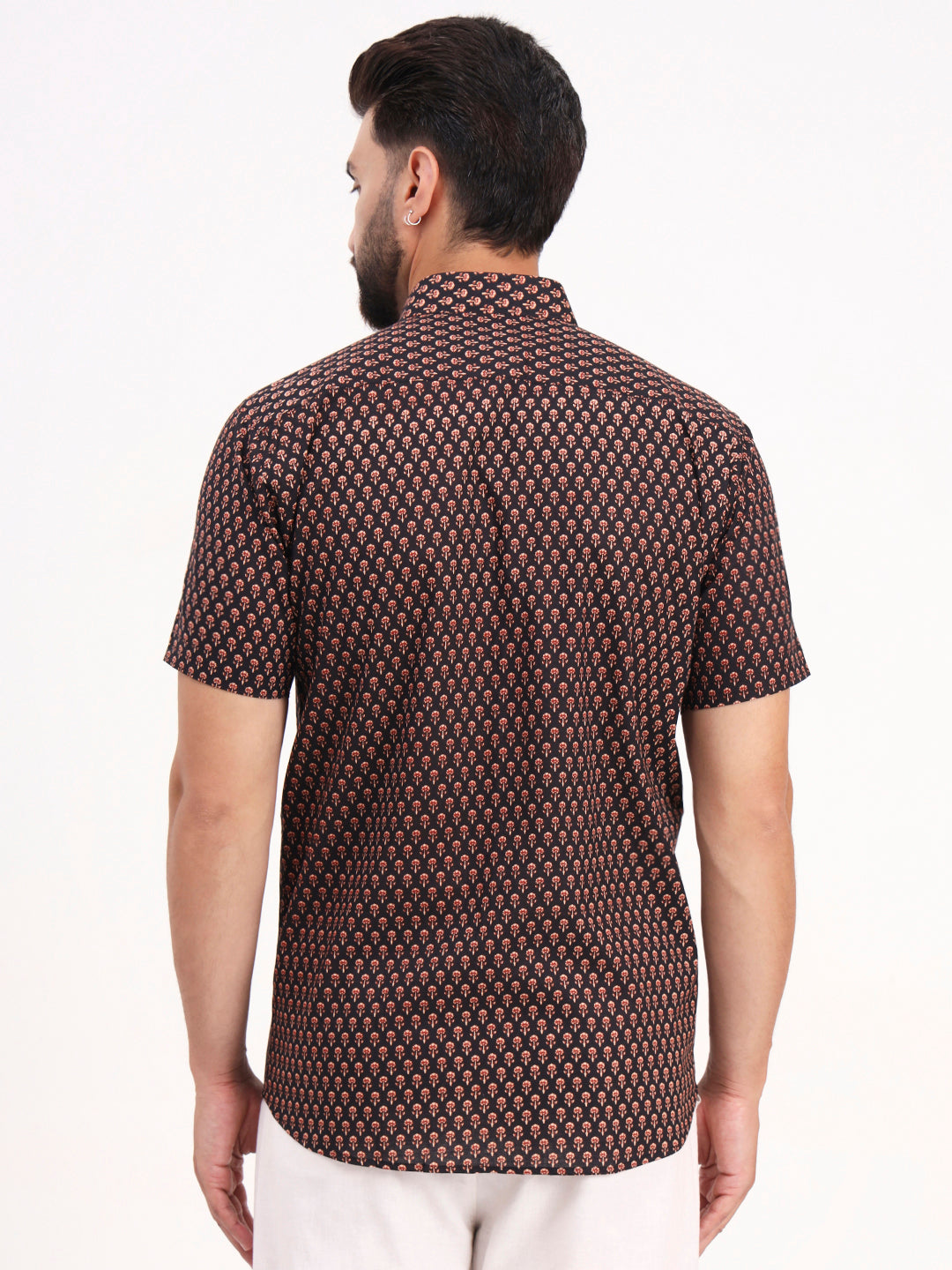 MILLENNIAL MEN Black Floral Printed Half Sleeves Shirt